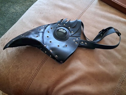 Plague doctor bird mask - doctor,